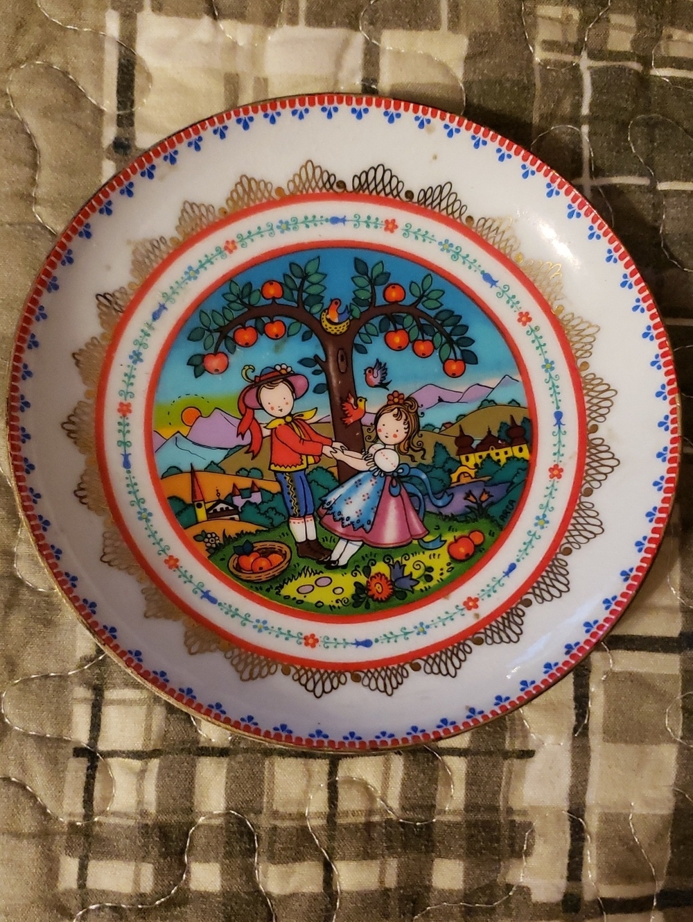 Arta Austria Children Apple Tree
